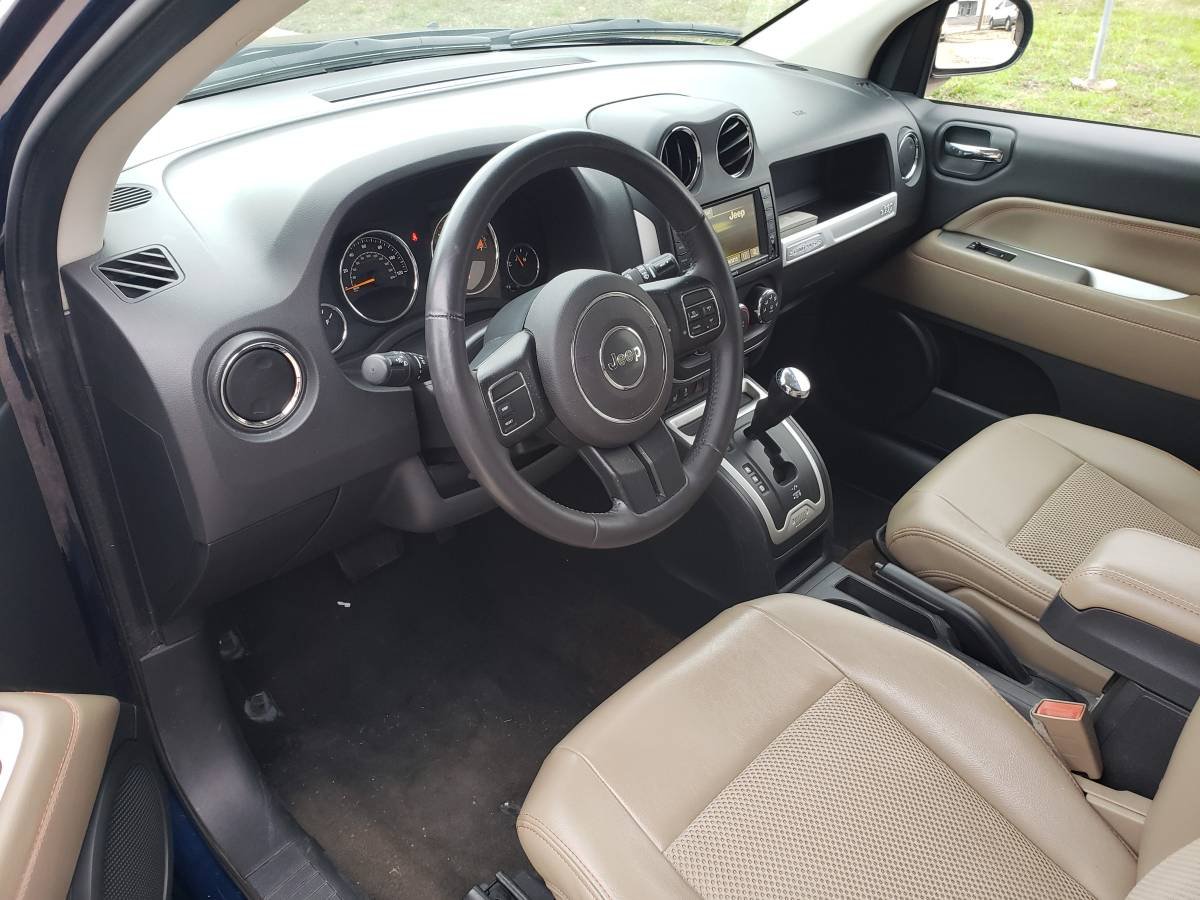 2014 JEEP COMPASS LATITUDE ONE OWNER LEATHER SEATS for sale in Ewarton ...