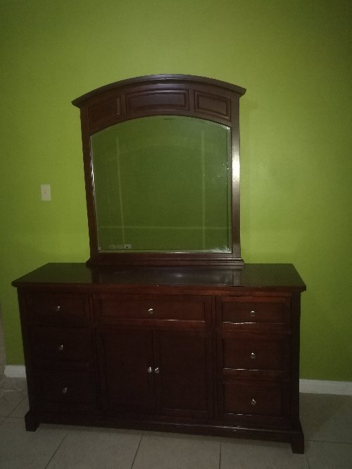 Elegant Bedroom Dresser