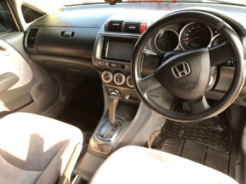 2007 Honda fit aria