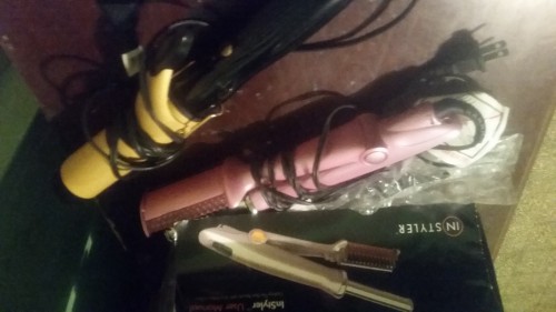 New Instyler Rotating Iron And New Curling Iron