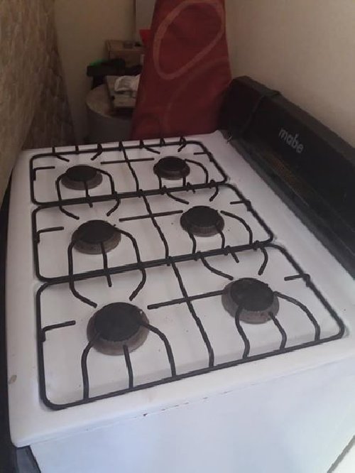 MIGRATION SALE (Fridge/Stove/Bed)