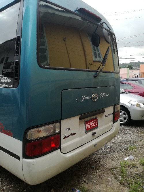 1999 Toyota Coaster Bus