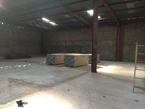 Commercial Wharehouse (11,000 Sq.ft)