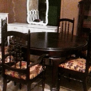 Beautiful Dining Set For Sale 