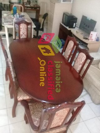 Great Condition (7 Piece) Dinning Room Set
