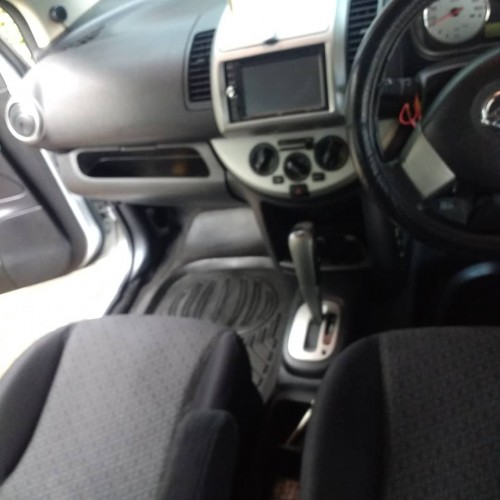 2011 Nissan note