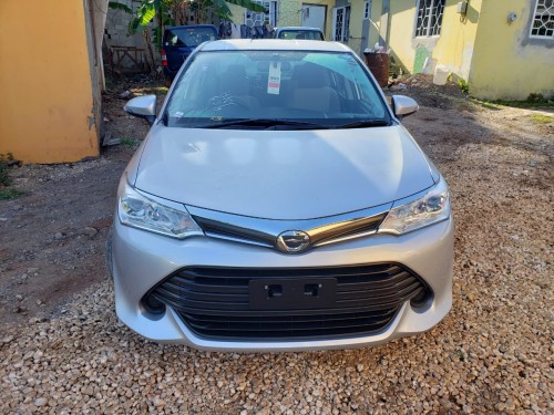 Toyota axio for sale in good condition low mileage
