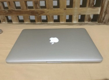 Upgraded* 2015 Macbook Pro 13\\\'