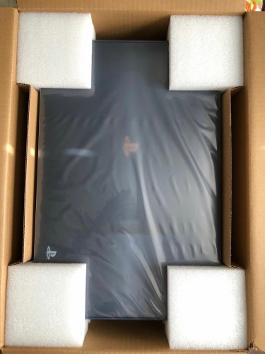 NEW PS4 Playstation 4 Pro 2tb 500 Million Limited 