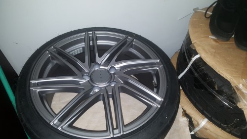 Cars RIMS & Tyres And Other Car Parts 