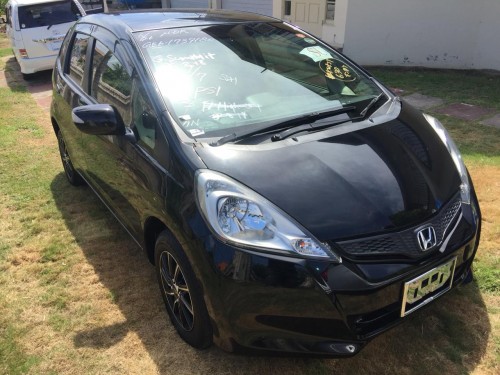 2013Honda fit newly imported negotiable