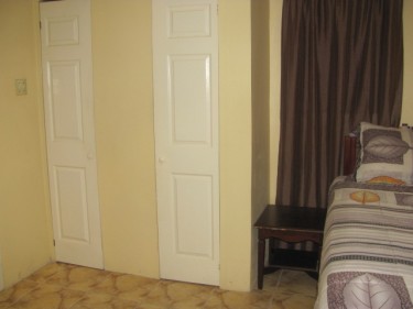 1 Bedroom Studio - Student Rental (UWI)