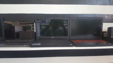Laptop Computers 