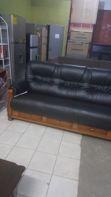 Beautiful Sofa With Storage Drawers For Sale 