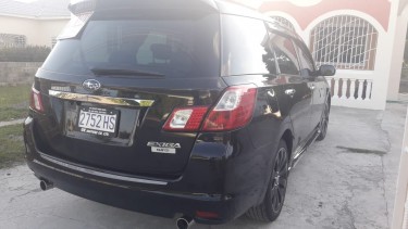 2012 Subaru Exiga-iS 