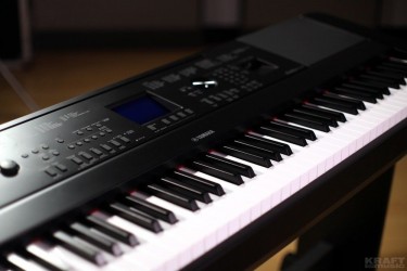 Yamaha DGX-660 Portable Grand Digital Piano