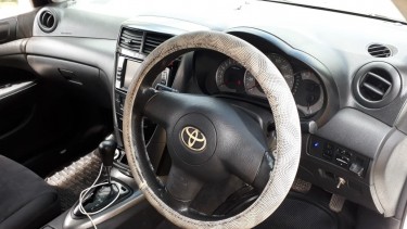 2005 Toyota Caldina