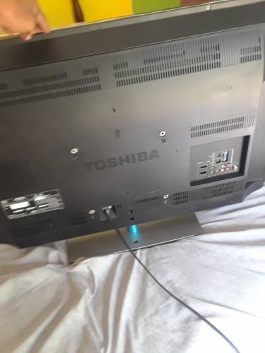 39 Inch Toshiba Tv
