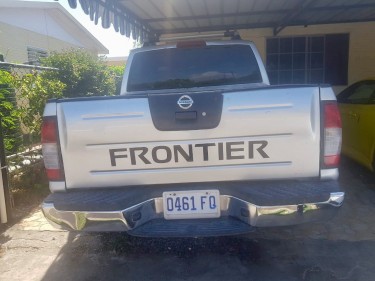 2001 Nissan Frontier Pickup