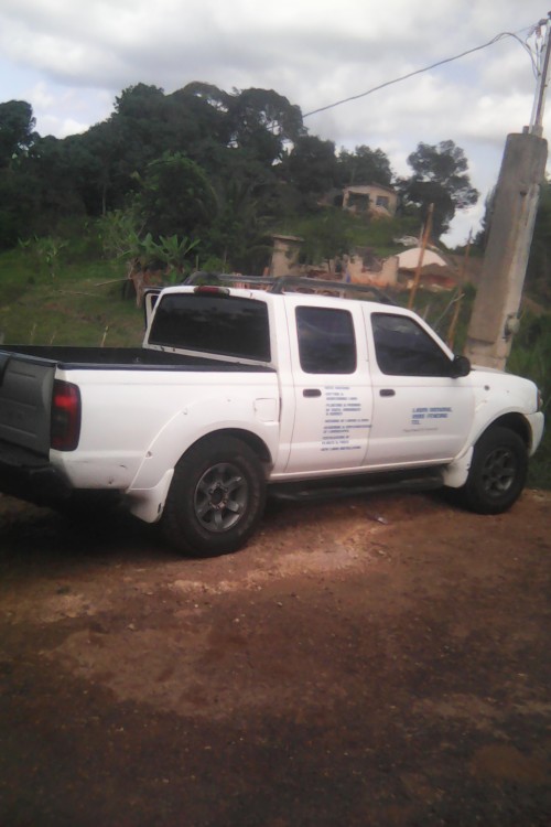 Nissan Frontier 2003 And 5x16 Trailer