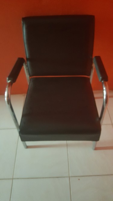 Shampoo Basin $16,000 Recliner Chair $16,000