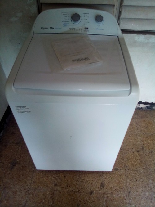 Whirlpool Washing Machine 1400
