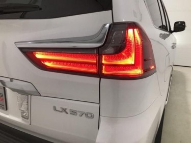 Lexus LX570 Full Options 2017 Model