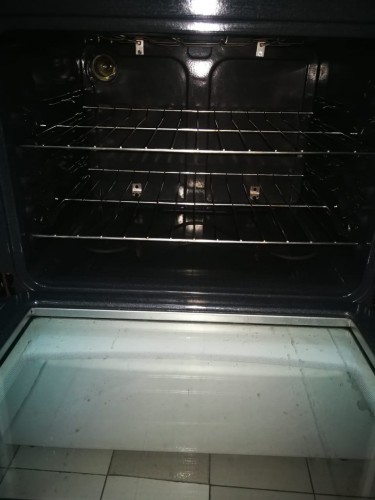 Frigidaire 30 Inch Electric Stove -15k (NEW PRICE)