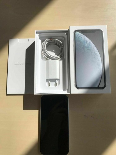  APPLE IPHONE XR 256GB For Sale