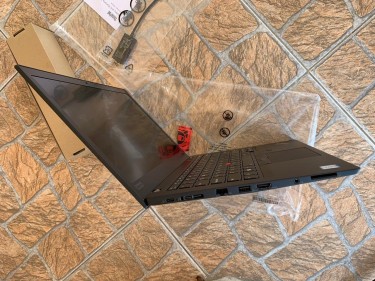 Lenova ThinkPad Laptop