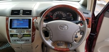 2006 Toyota Ipsum