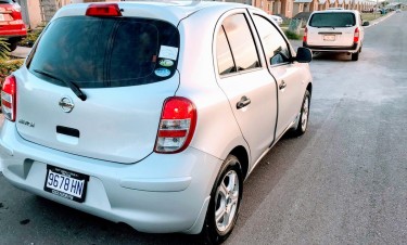 2011 Nissan March 