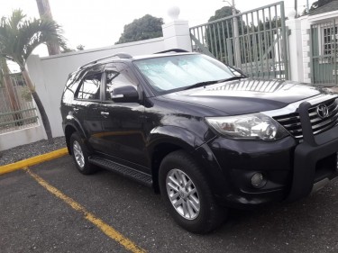 2013 Toyota Fortuner – 3,000,000 Negotiable