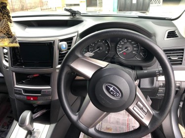 2011 Subaru Legacy – 1.8m Negotiable