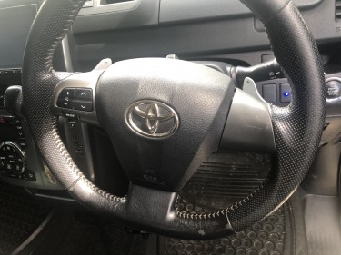 2012 Toyota VOXY