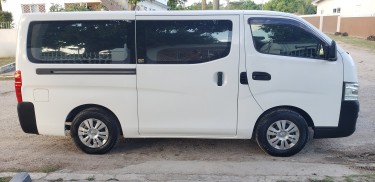 2014 Nissan Caravan