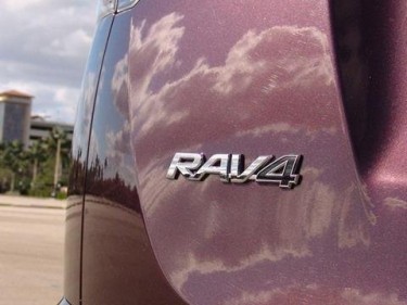 2016 Toyota RAV4 XLE 4dr SUV