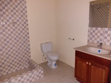2 Bedroom 2 Bathroom For Rent Gated Community 