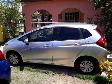 2015 HONDA FIT  Newly Imported (price Cut Must Go)