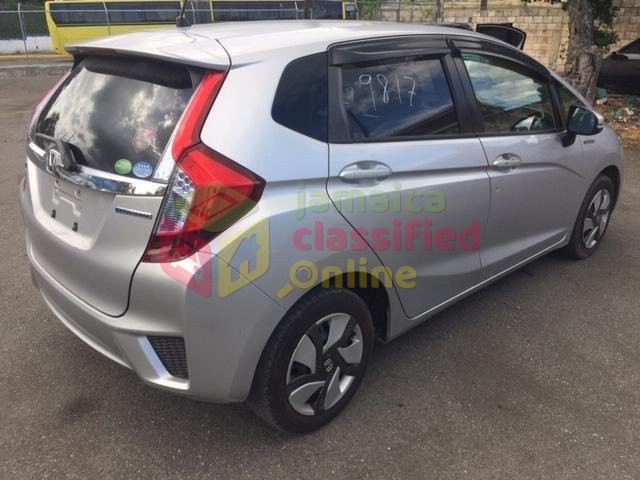 For Sale: Honda Fit Hybrid 2014 (1300cc) - Kingston