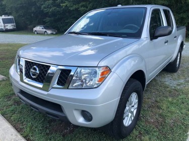 2016 Nissan Frontier 4x4 SV 4dr