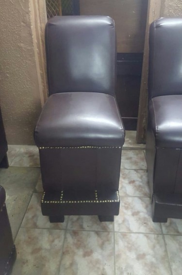 Beautiful Accent Chair With Footrest For Sale 