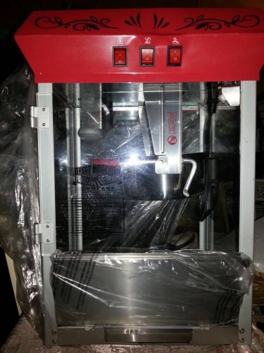 Commercial Popcorn Machine 