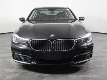 2016 BMW 