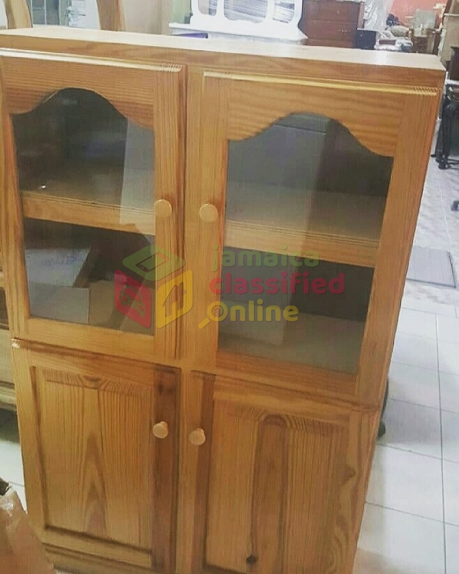 Beautiful Pine Bookcase For Sale In Kingston And St Andrew