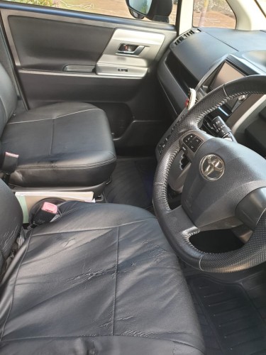 2012 Toyota Voxy ZS – $2,400,000 Negotiable