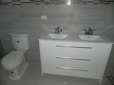 2 BEDROOM 2.5 BATH APARTMENT FOR RENT US$1,800