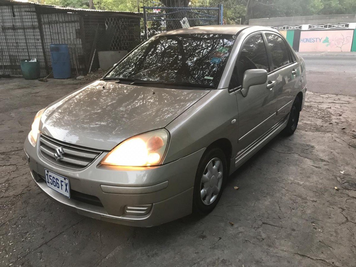 Suzuki liana 2007 года