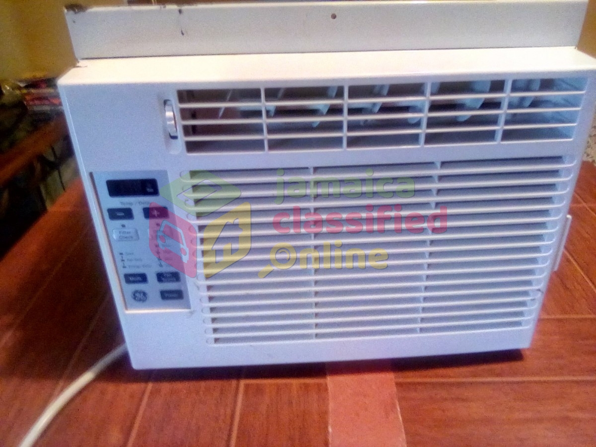 GE Window Air Conditioner 5000 BTU With Remote Con for sale in Red