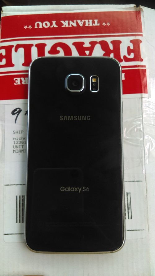Samsung Galaxy S6 Like New Condition